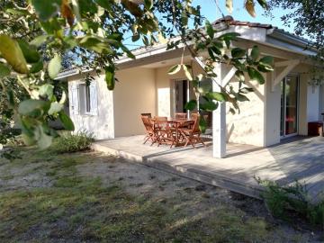 Holiday rental in house  8 persons MOLIETS ET MAA 