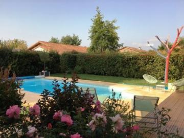 Location de vacances en maison (avec piscine) 9 personnes à LEON (40)