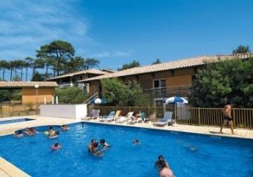 Location de vacances en appartement (avec piscine) 6 personnes à MOLIETS ET MAA (40)